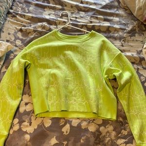 Green crew neck with fleece inside